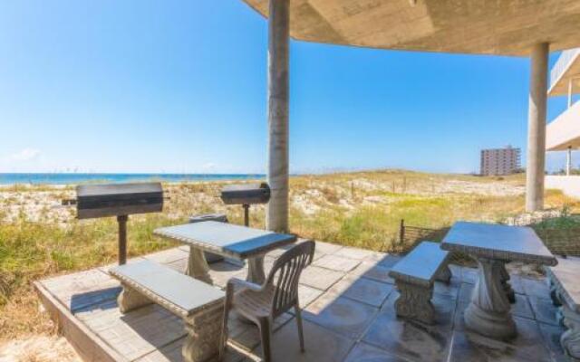 Windemere Beachfront Unit 1006