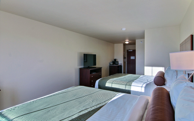 Cobblestone Hotel & Suites - Beulah