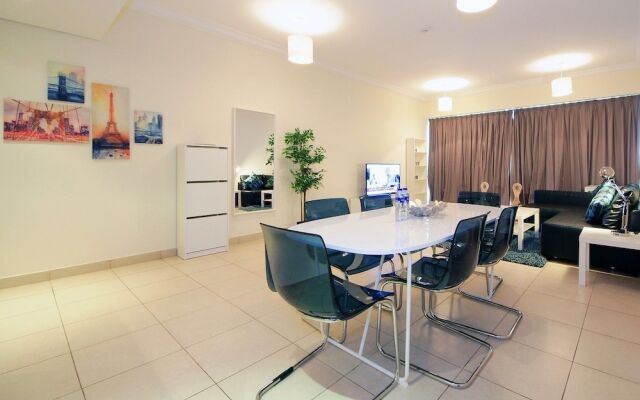 New Arabian Holiday Homes - 8 Boulevard