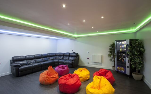 StayOCity Suites