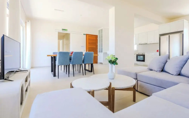 Resitour - Chania Aphrodite Beachfront