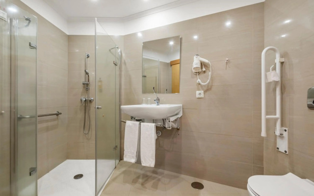 Hotel White Waters