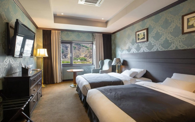 Kensington Hotel Seorak