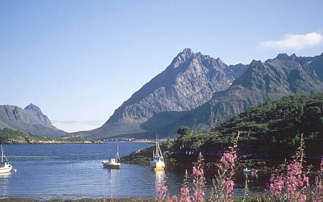 4 Person Holiday Home in Laupstad