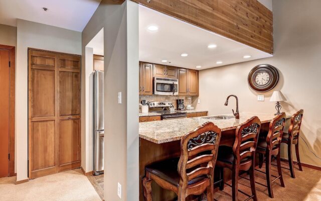 Lakeside 1529 by Park City Lodging