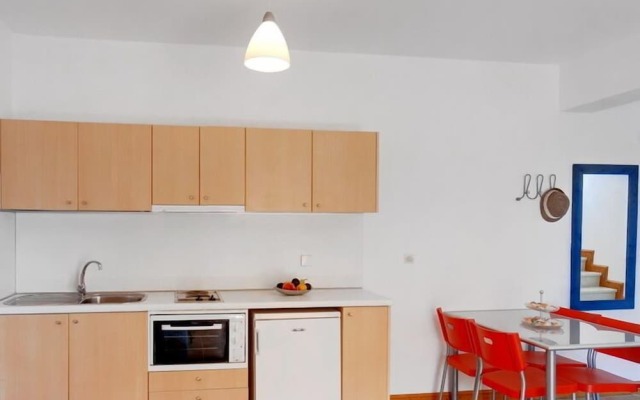 Glyfa Apartments