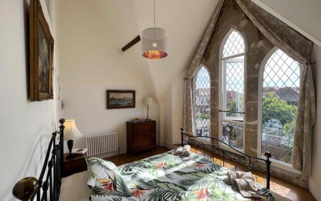 The Light Chapel - Pet friendly