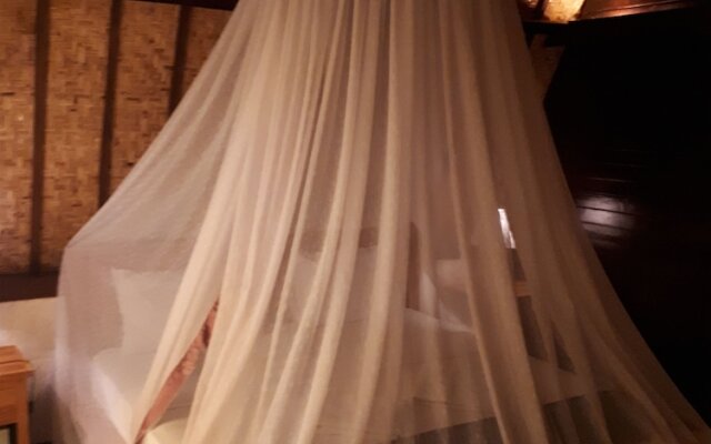 Sandy Beach Bungalows