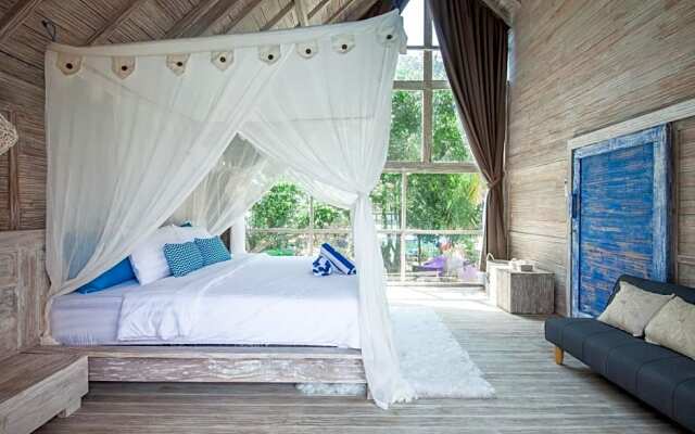 Seminyak Beach Hut