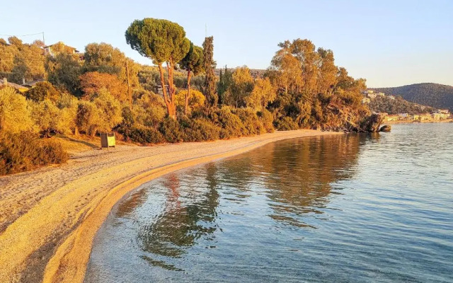 Pelion-Seaside Luxury House with parking