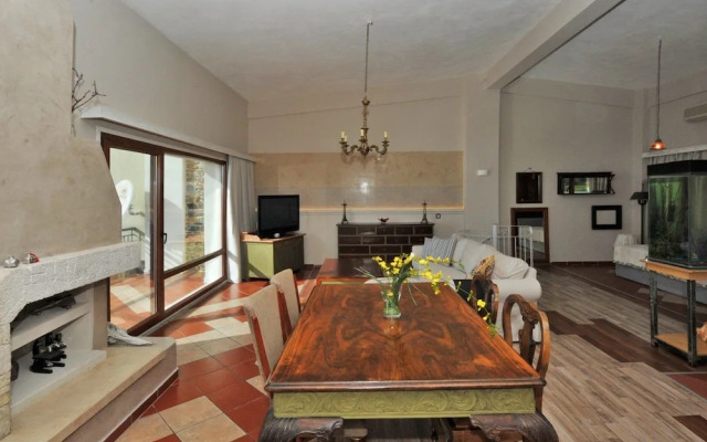 Lancaster Mansion - Aquarium Maisonette Fourka