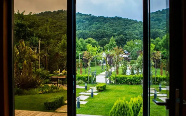 Pamera Garden