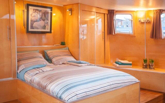 Houseboat Ms 3 Gebroeders