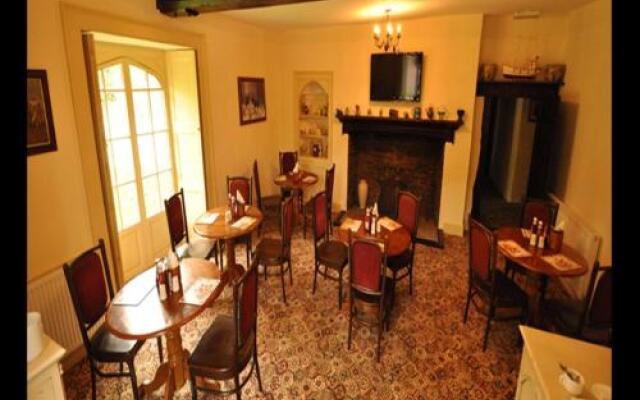 The Langley Arms