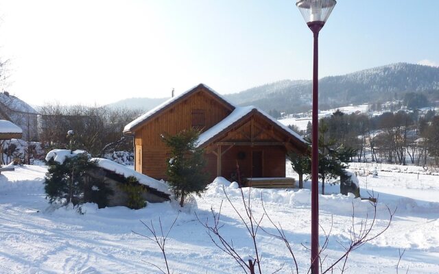 Wooden Chalet With a Washer, Near a Lake
