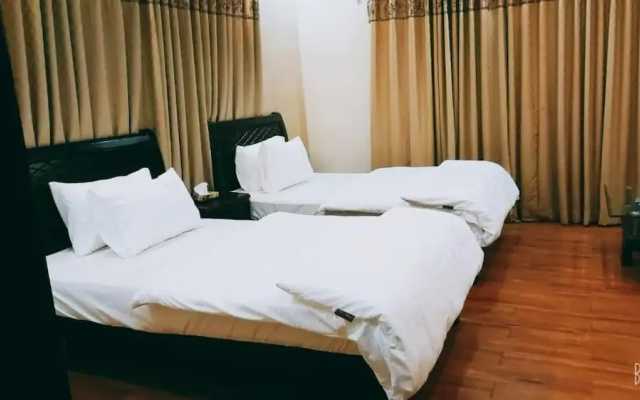 The Elet - Business Hotel
