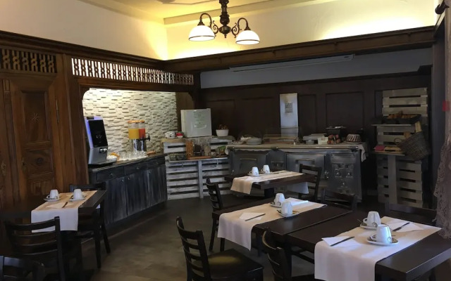 Hotel Restaurant Le Bristol