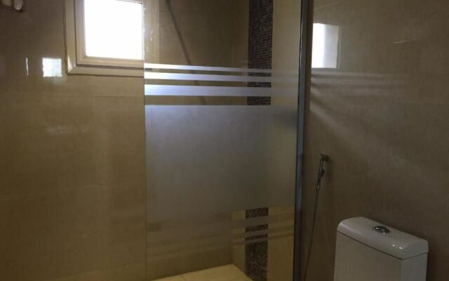 Asfar Plaza Hotel & Apartments