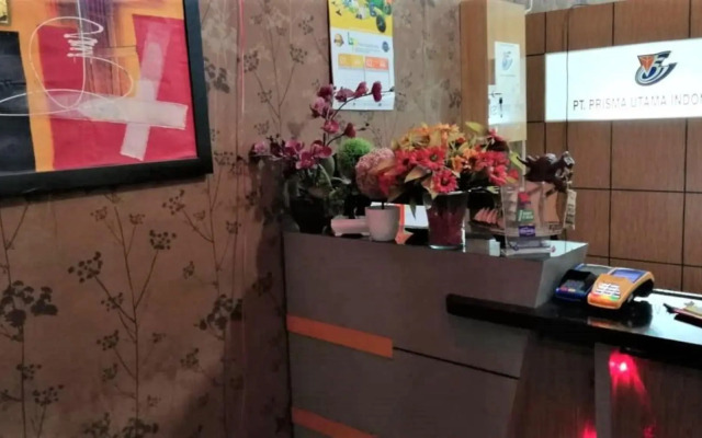 OYO Life 2517 Apt the Suites Metro by Prisma