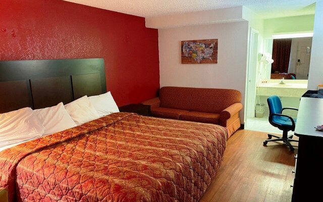 Econo Lodge near the Blue Ridge Parkway I-77