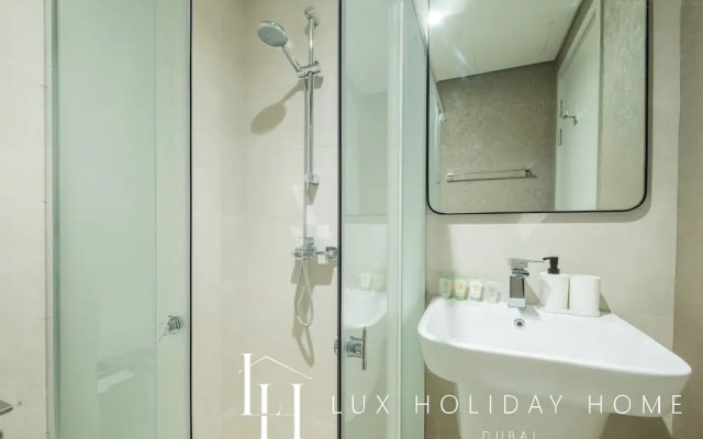 LUX The Creek Residence Suite