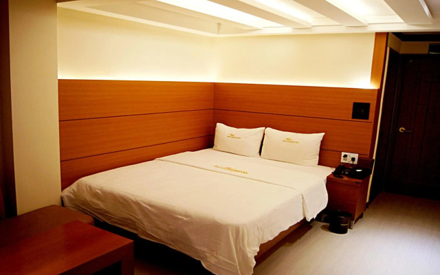 Princess Hotel