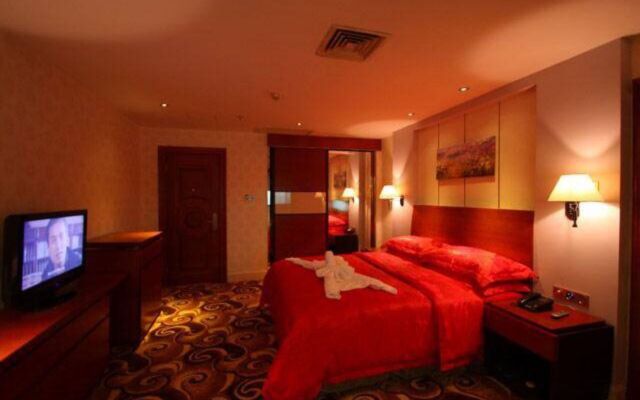 Victoria Hotels