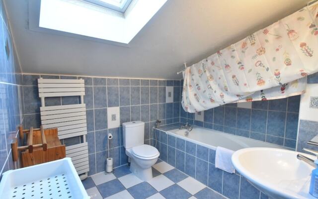 Modern Chalet in Bayeux With Garden