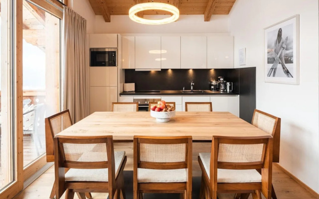 Premium Chalet With Sauna on a Sunny Slope