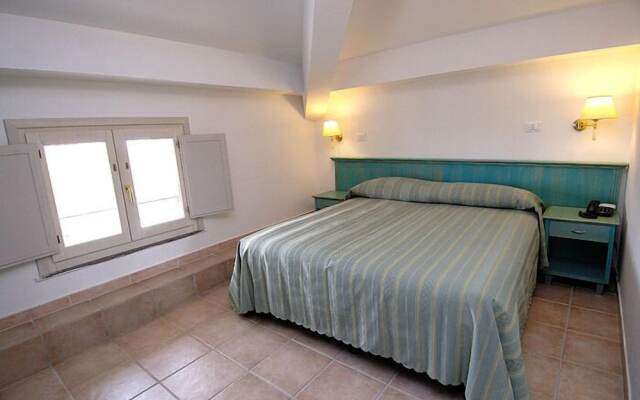 Hotel Club Mezzaluna