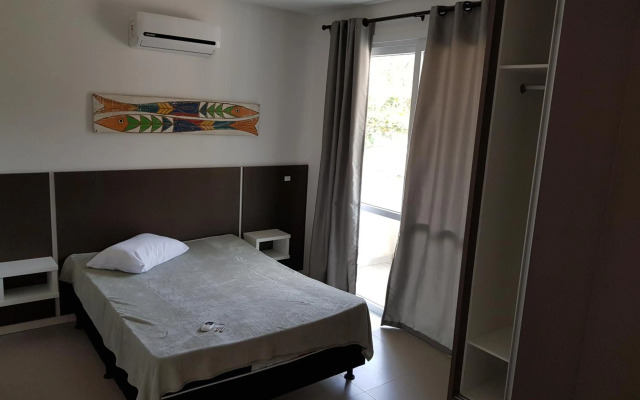 Bombinhas SC 200 metros da Praia