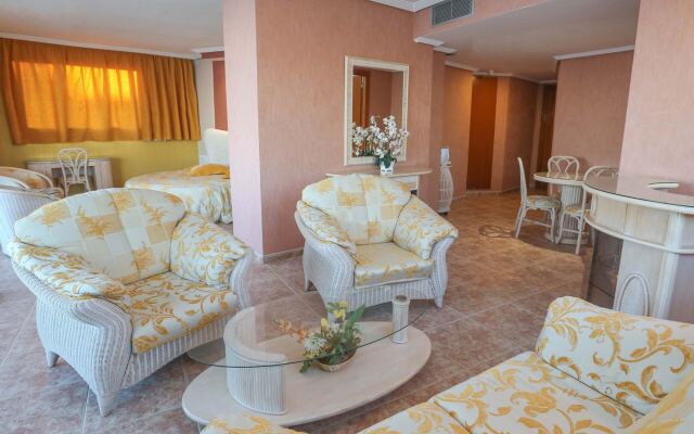 Hotel Kaktus Albir