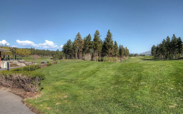 Pinnacle Pointe by KVR