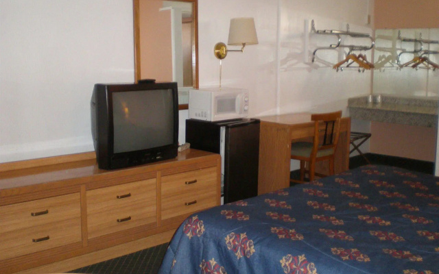 Economy Inn Barstow