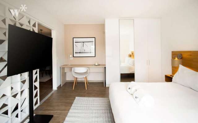 w Spacious and Classy 2BR in Miraflores