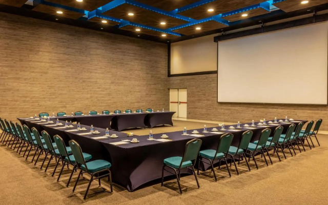 Fairfield Inn & Suites by Marriott Cancun Downtown