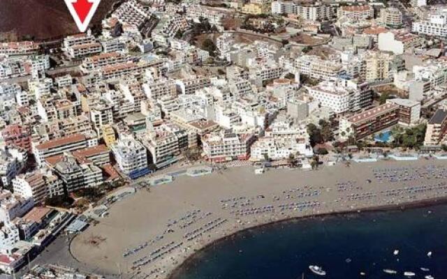 Ocean View Apartment over Los Cristianos, Playa las Vistas