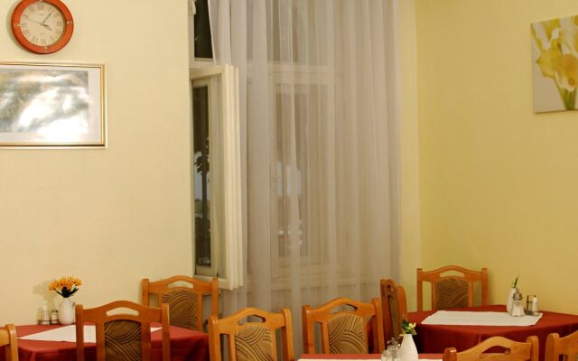 Hotel City Bell