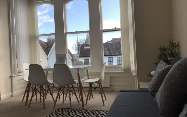 Cavendish Road Apartment