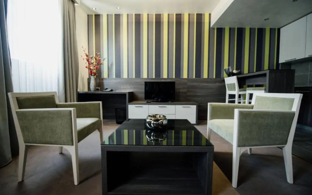 Hotel Comsar Rudo
