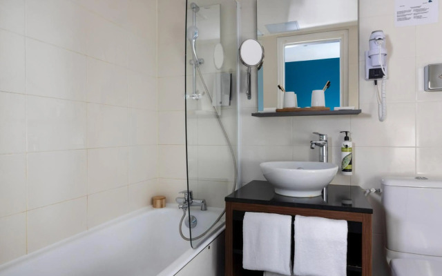 Hotel Montparnasse Alesia
