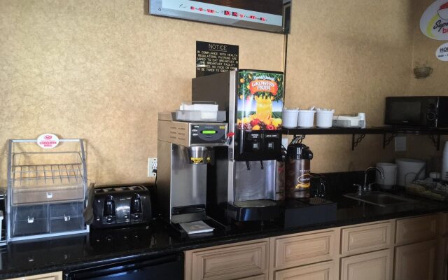 Elev8 Hotel Los Angeles LAX