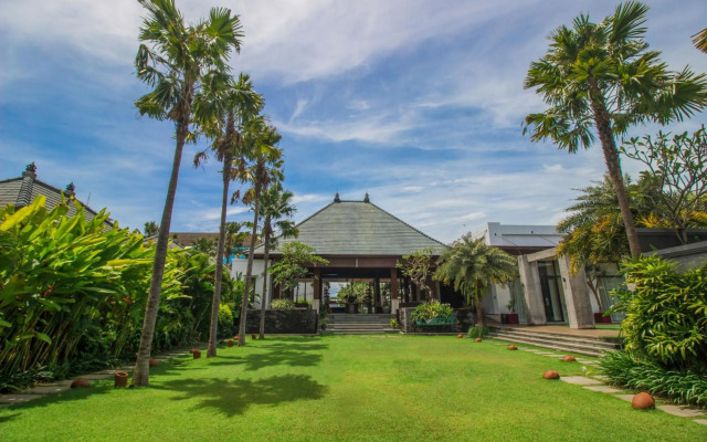 S18 Bali Villas