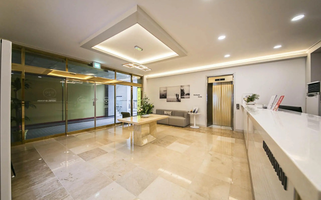 Donghae Hotel Yeogiotae Mukho Branch