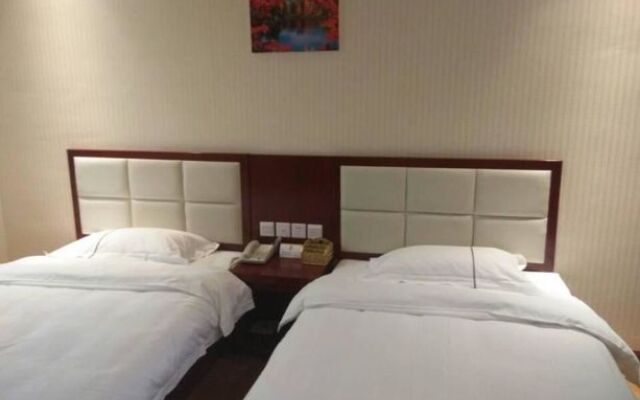 Super 8 by Wyndham Tengzhou Railway Station Da Tong Lu
