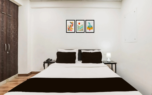 Collection O 45853 SR Inn Awas Vikas