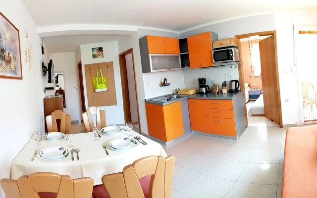 Amalia - Family Friendly With Parking - A1 Gabi