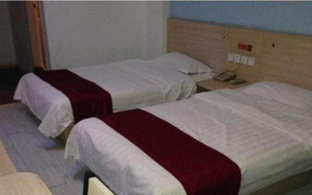 Yilv Fashion Hotel – Guest Rooms – Yangquan