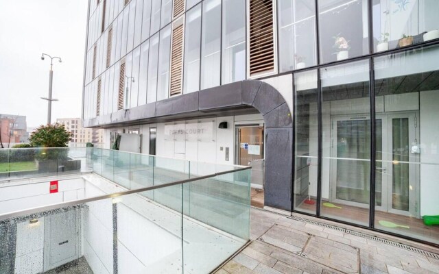 Immaculate 1-bed Apartment in London - Mydas Place