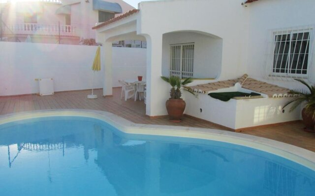 Villa With 3 Bedrooms In Albufeira, With Private Pool, Enclosed Garden And Wifi - 1 Km From The Beac